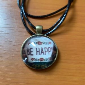 Be Happy necklace